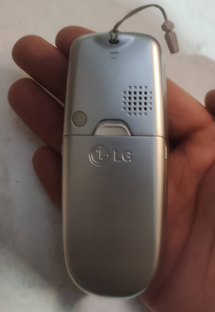 گوشی آنتیک الجی g3100 - تصویر 3